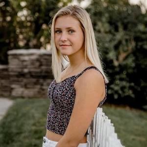 Meet your Posher, Kylee